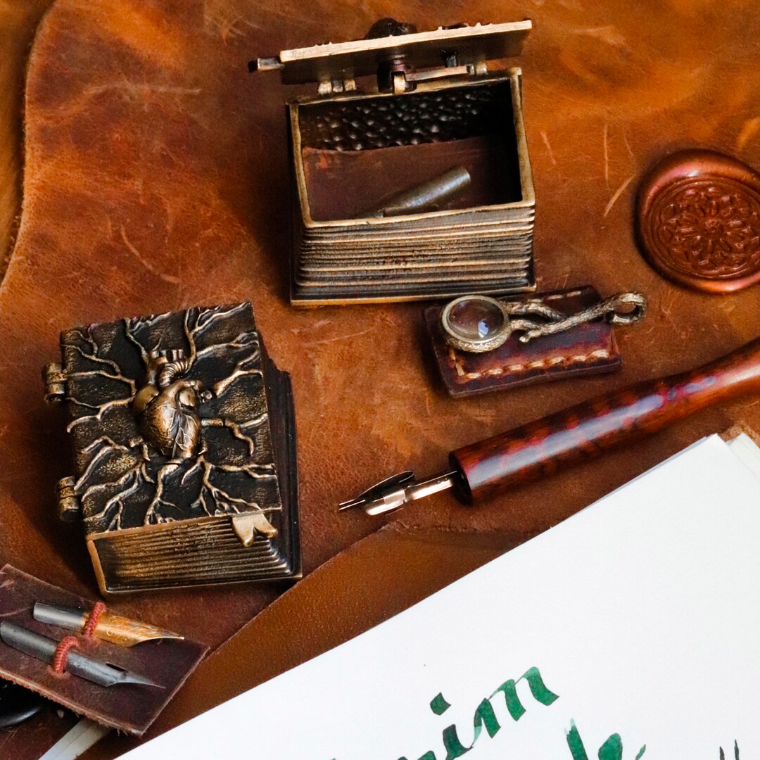 Heart Nib Box: Antique Style Calligraphy Pen Storage - Etsy