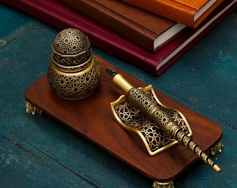 Handmade Seljuk Brass Calligraphy Set: Ink Bottle, Dip Pen & Wooden Stand
