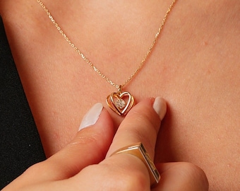 14K Gold Dainty Heart Necklace: Minimalist Valentine&#39;s Gift