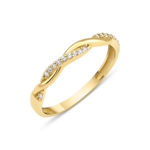 Anello Twist in oro 14K: delicata fascia con pavé di zirconi cubici