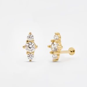 Three-Stone Piercing,Dainty Three-Stone Tragus Piercing,Stud Earring,Solid Gold Certilage Earrings,Screw Back Piercing,Stud Helix Piercing