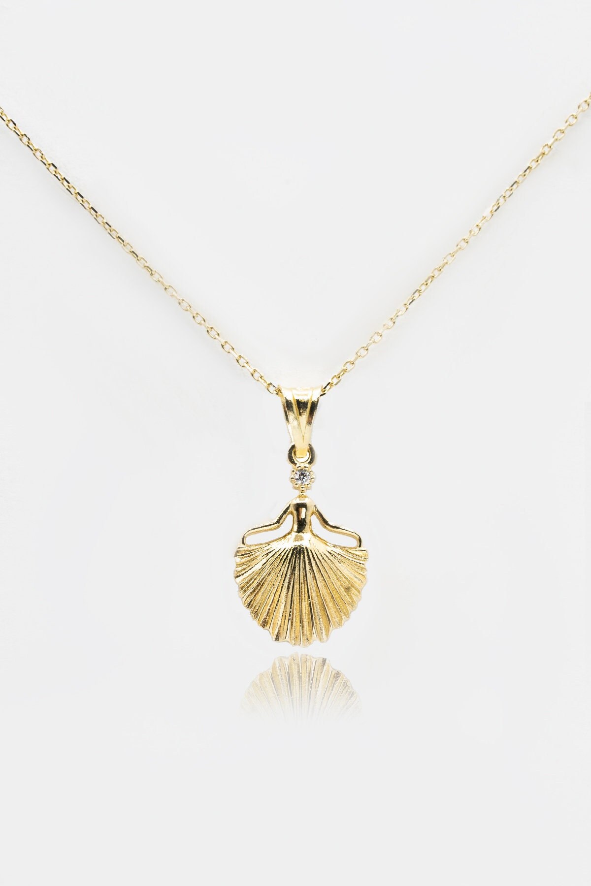 Shell Necklace,Girl Necklace,14K Real gold, Fine Jewelry For Woman, Gift For her, Gift For Woman,Dainty Necklace,Minimalis Jewelry,Pendants