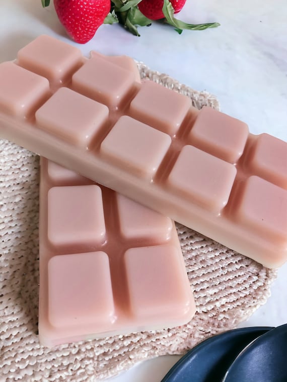 Strawberry Kiwi Wax Melt Snap Bar Hand Poured with Soy Wax, Vegan Home Gift