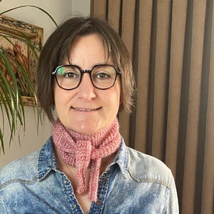 Handmade Red Knit Wool Scarf: Small Sophie Neck Warmer
