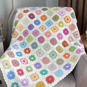 Vintage Häkeldecke: Afrikanische Blumen Motiv Baumwollüberwurf