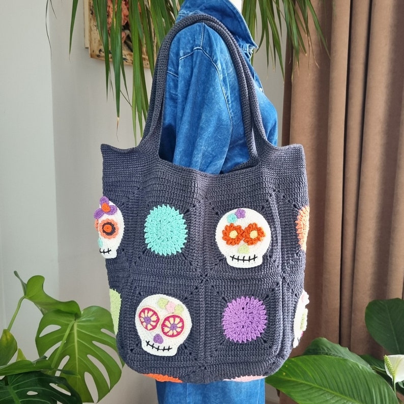 Chic Crochet Shoulder Bag - Handmade Skull Pattern Tote - crochet shoulder bag - handmade bag - Vintage Crochet Bag - Afghan Bag - Women Accessory - skull bag - skull crochet - skull tote bag - sugar skull bag - sugar skull - travel bag - knitting bag - project bag -