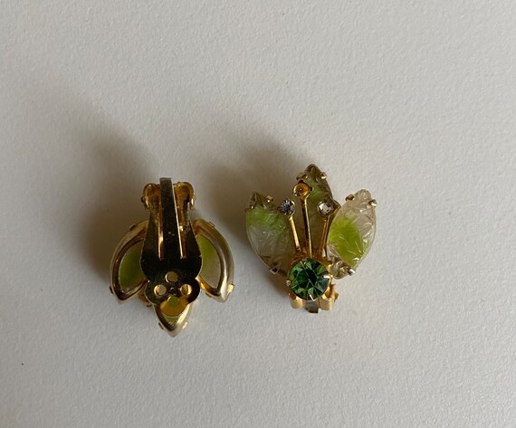 Vintage Clip on Earrings| Green stones with gold … - image 3