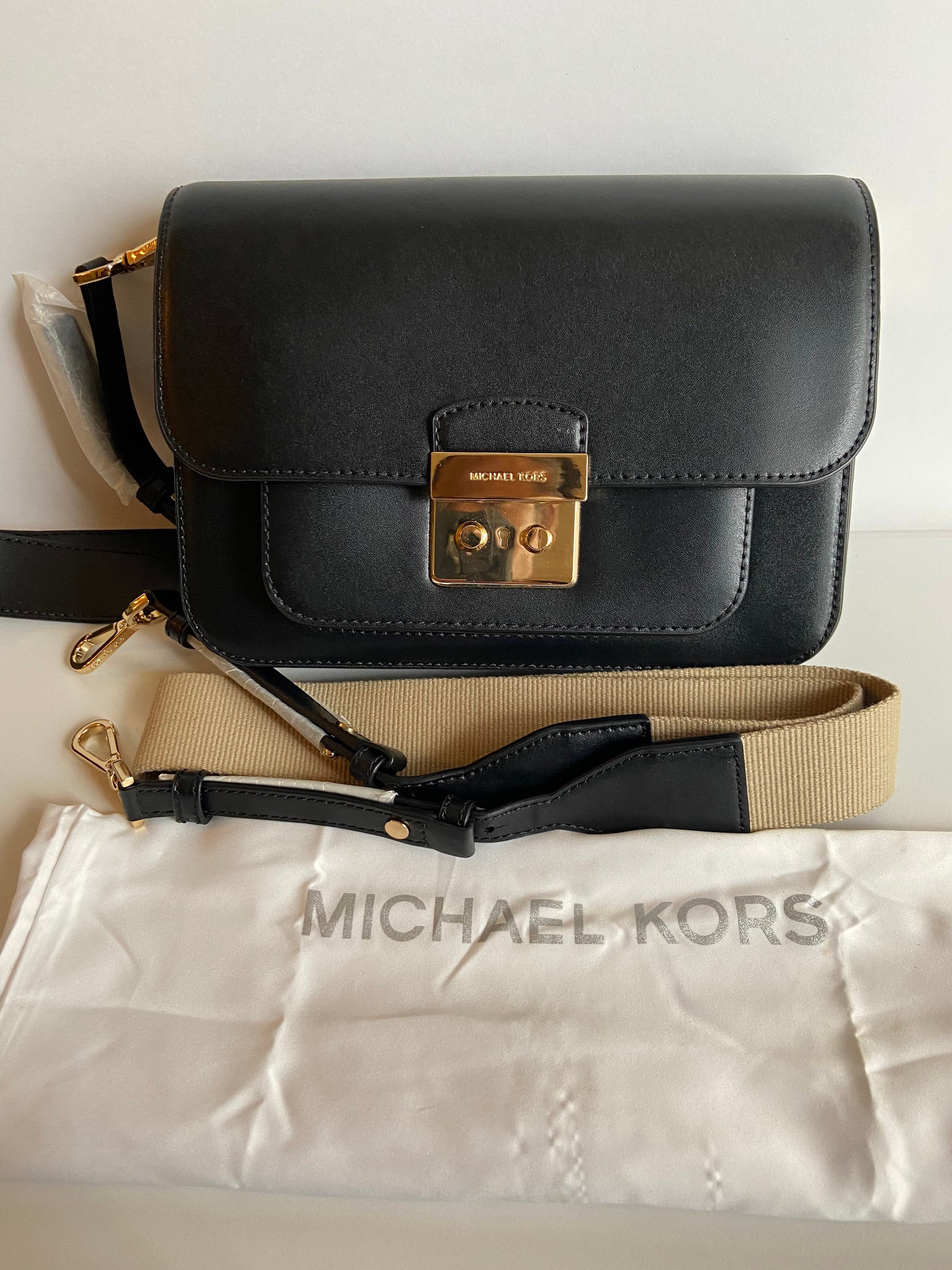  Michael Kors Satchel, Black (Black) : Clothing, Shoes