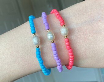 Freshwater Pearl Seed Bead Bracelet | Stackable Stretchy Bracelets | Summer Beaded Bracelet | Hippie, Boho, Beachy, Coconut Girl, Preppy