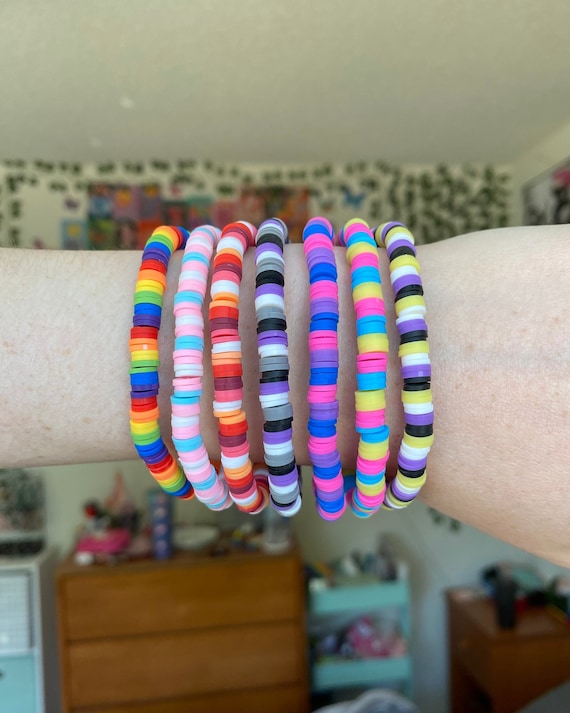 Pride bead bracelet deals