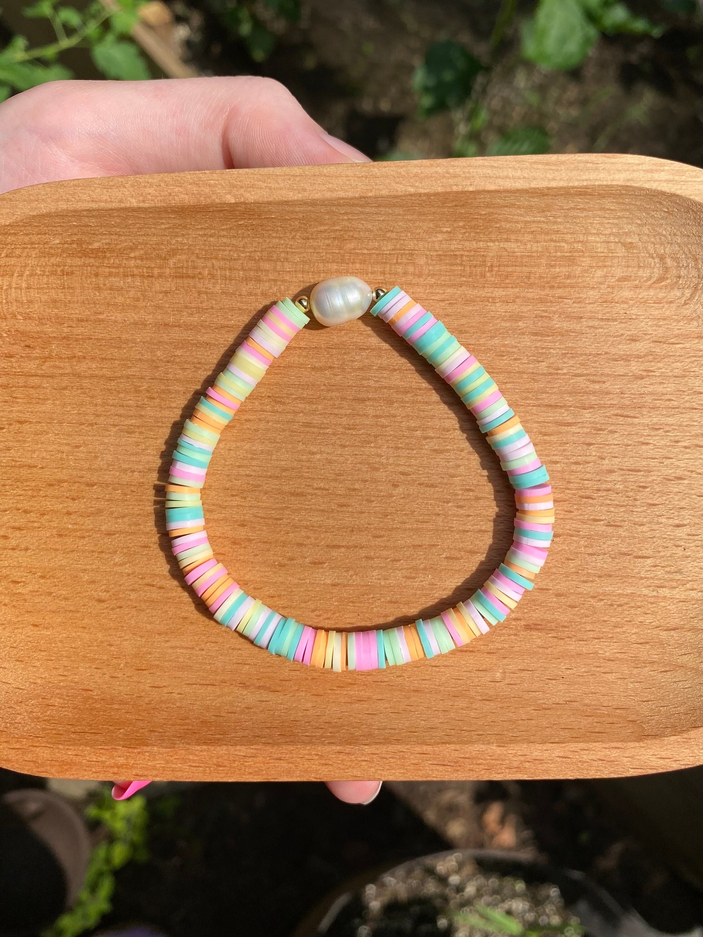 Yuozeony Girl's Bracelet Clay Beads Colorful Rainbow Disc with Imitation  Pearl, Cute Preppy Y2k Bracelet For Teen Girls Women