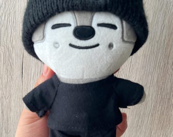 Handmade SKZOO Outfit Wolf-Chan (Channie’s Room) • Stray Kids Plush Doll Clothes • K-Pop Fanmade Doll Outfit • Plushie Clothing Gift