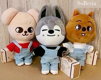 SKZOO wolfchan オリジナル ぬいぐるみ 着せ替え 服 3点セット WolfChan ブラックアウトフィット、バンチャンパーカーセット、20cm