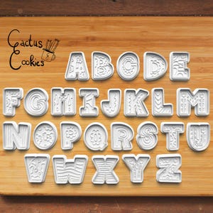 Descarga de archivo STL digital para cortador de galletas con letras del alfabeto