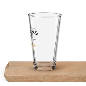 Shaker pint glass