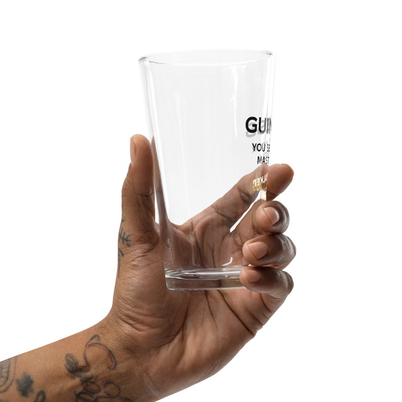 Shaker pint glass