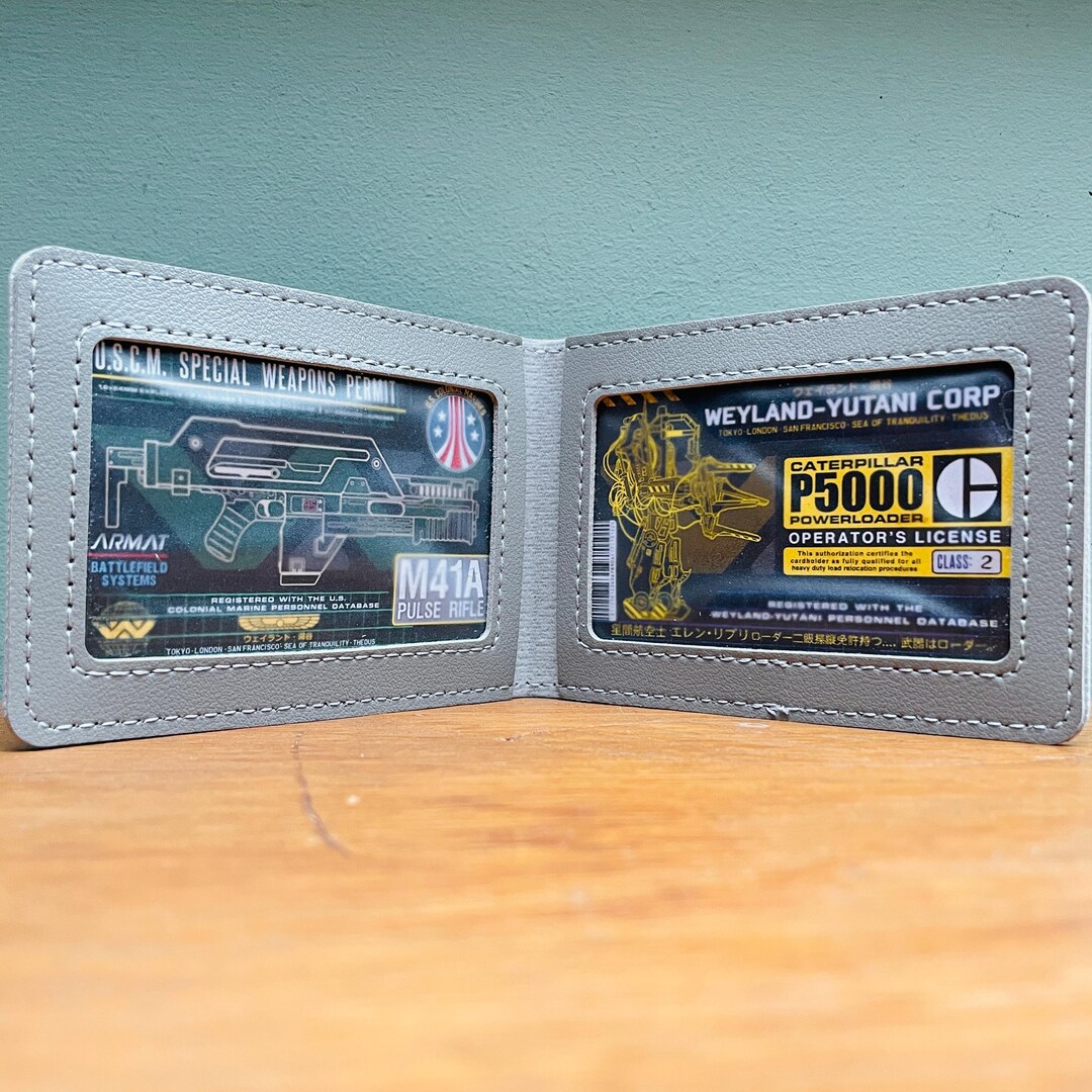 ALIENS Double Wallet License Cards, ID or Travel Card Holder - Etsy