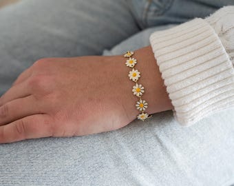 Big Daisy Chain-Toddler bracelet-Easter Outfit-Easter Basket- Baby Girl Easter Gifts-baby bracelet-mommy&me bracelet-baby bracelet
