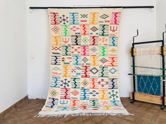 ZANAFI Custom Wool Rug, Moroccan Kilim Area Rug, Berber carpet, Colorful Home Decor, Beni Ourain Inspired