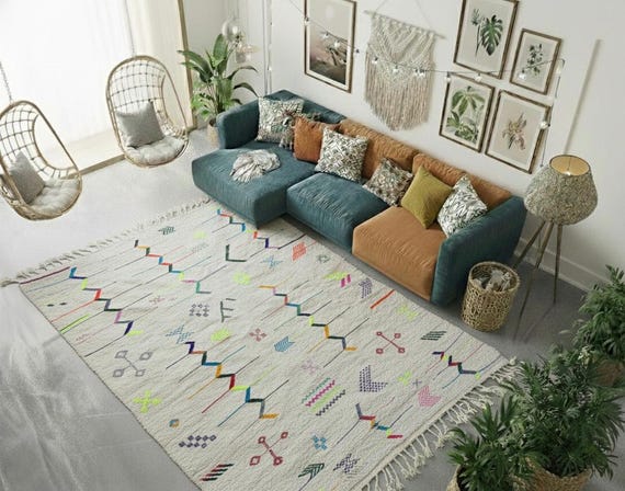 Moroccan Kilim Wool Rug for Living Room – Geometric Berber Home Decor