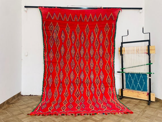 Red carpet for floor - Vintage moroccan rug - Wool rug knotted - Area rugs for living room- Antique furniture - Boho farmhouse decor