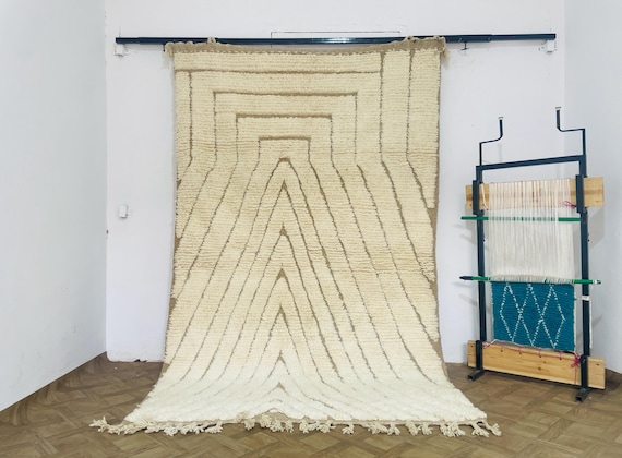 GORGEOUS BENIOURAIN RUG, Moroccan Rug, Wool Shag Rug, Unique Off White Rug, Berber Carpet, Hand Knotted Area Rug, Personalized Home Gifts