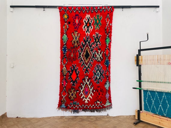 Vintage Moroccan Wool Rug – Handmade Boho Area Rug for Home Decor and Floor Styling
