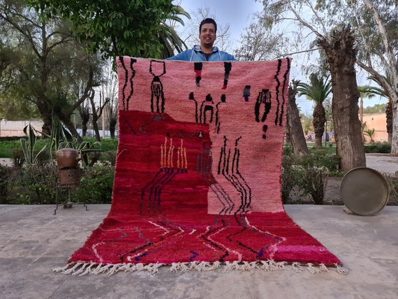 Pink Room Decor Aesthetic, Hand Knotted Wool Rug, Red Moroccan Rug, Traditional Area Rugs, Shaggy Washable Rug, Custom Rugs For Bedroom