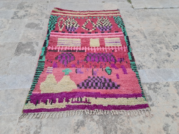 Colorful Boujaad Moroccan Rug: Handmade Wool Berber Carpet