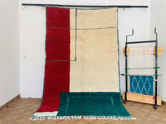Cozy Elegance! Beni Ourain Wool Rug – Handwoven Bedroom Carpet – Organic Scandinavian Berber Rug for Minimalist Home Décor