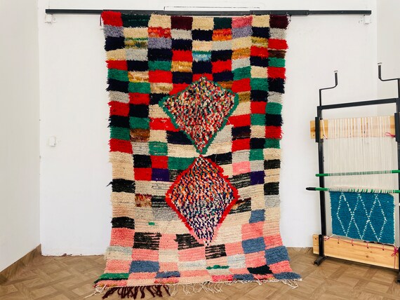 Rainbow Checker Vintage Rug - Shaggy rug - Tapis marocain traditionnel - Used handwoven wool rug - Home decor apartment living room