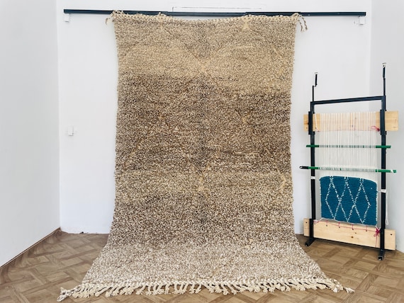 Moroccan Beni Ourain Bohemian, Scandinavian, Transitional Indoor Cream/Brown Area Rug for Bedroom, Living Room, Kitchen