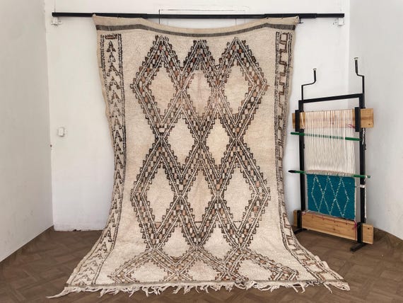 Beni ourain rug vintage - 5.7x8.4 ft vintage rug - rug hallway - 5x8 wool rug - marrocan rug - rug big - bohem rug - rugs for living room
