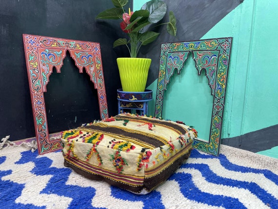 Floor Pouf, Moroccan Kilim Pouf, Vintage Moroccan Ottoman, Beni Ourain Square Pouf, Yoga Meditation Cushion, Outdoor Kilim
