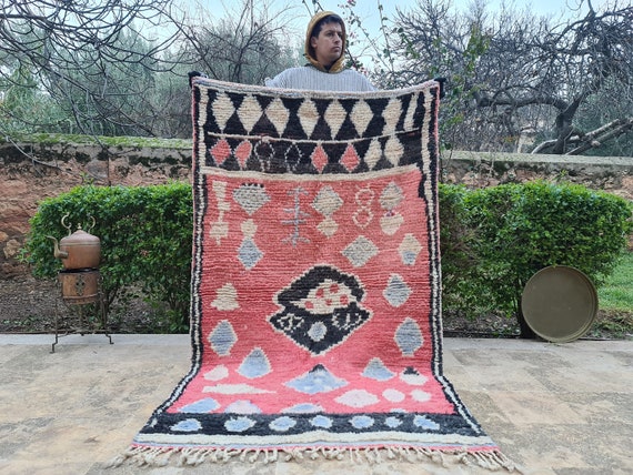 Stunning Pink Berber Rug – Handwoven Moroccan Boujaad Carpet – Unique 5x8 Wool Rug – Boho Nursery Rug – Tribal Area Rug