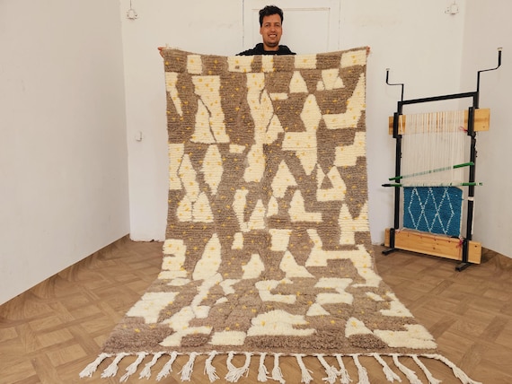 BENI Polka Dot Handmade Moroccan Geometric Rug – Perfect Valentine’s Day Gift for Her - BROWN,White,Yellow