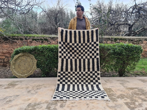 Checkered Rug - Moroccan Rug Checkered - Black and White Checkered Rug - Handmade Rug - Moroccan Rug - Checkerboard Rug - Beni Ourain Rug