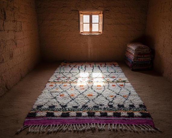 Moroccan wool 8x10 rug, off white abstract Azilal Berber rug home decor