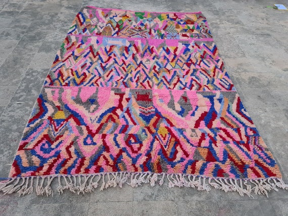 Handmade Wool Moroccan Rug 8x10: Berber Boujaad Pink Rug