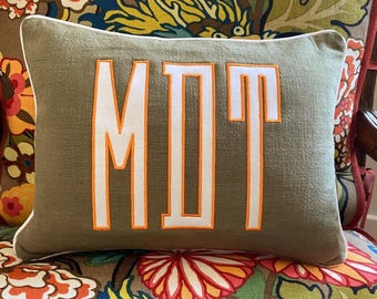 Personalized Baby Pillow - Cotton Linen Nursery Decor (12x16)