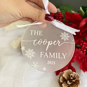 Décoration de Noël personnalisée en acrylique avec nom de famille, cadeau de Noël, décoration de Noël en acrylique personnalisée avec nom de famille