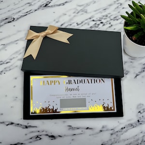Bon cadeau de remise des diplômes à gratter, n'importe quel billet métallisé personnalisé, carte d'embarquement pour les fêtes, billet souvenir de luxe, surprise