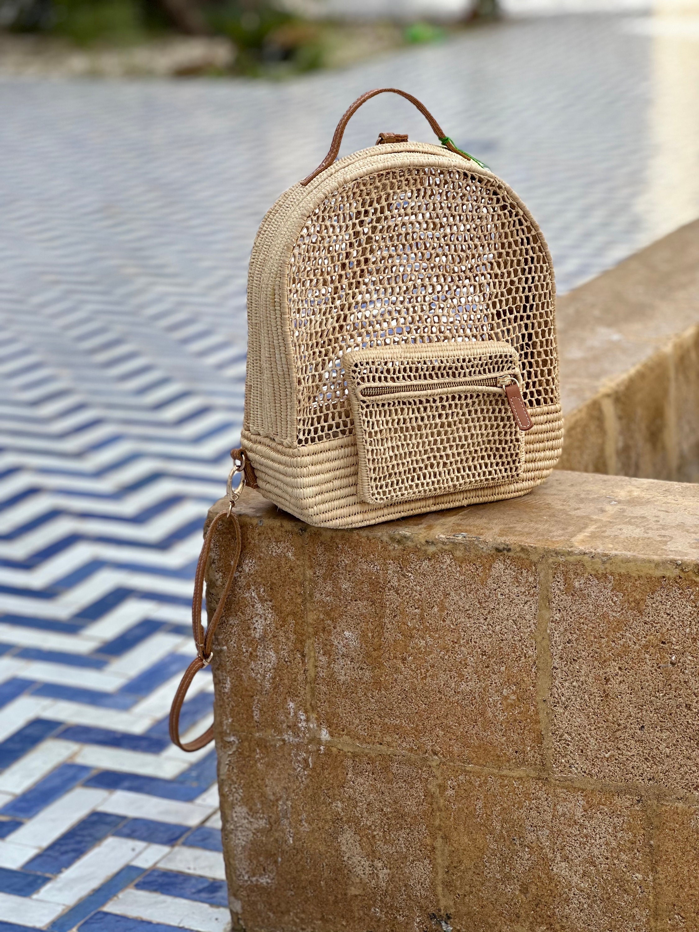 Mini straw shop backpack