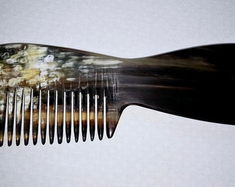 Cowhorn Comb, Eco friendly Comb, Ankole bull Comb, Multiple Colours, Antistatic Comb, Cute Comb