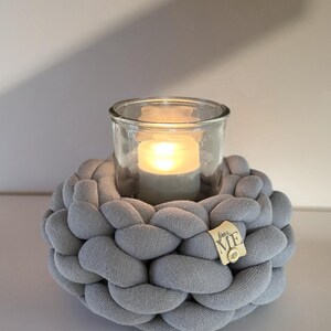 Windlicht - mittel grau - Kranz - Grobstrickgarn - Chunkyyarn - inkl. Glas - verschiedene Größen
