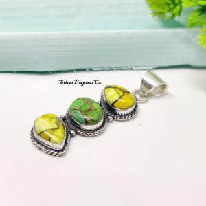 Honey Dahlia Pendant, 925 Sterling Silver, Green Copper Turquoise Pendant, Mini Pendant Necklace, 3 Stone Pendant Bild 7