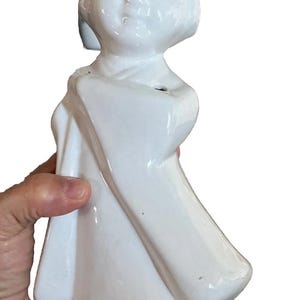 Vintage Japanese Geisha Woman White Porcelain Holding Umbrella Figurine 7.5&quot;