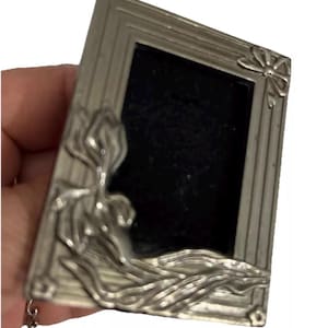 Vintage Miniature Mini Metal Floral Picture Frame Standing No Glass 2”x 2.5”