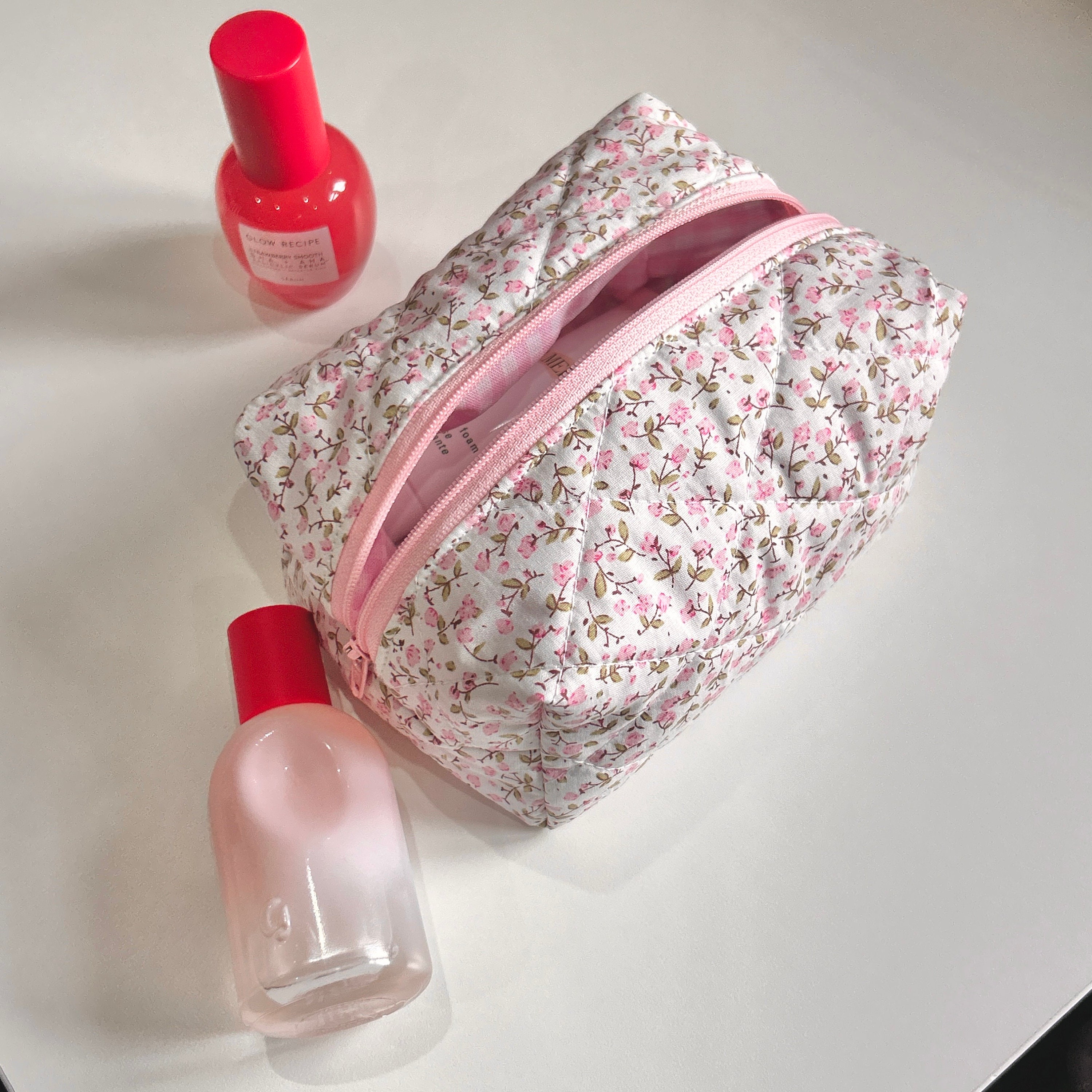 mini makeup in a mini bag｜TikTok Search