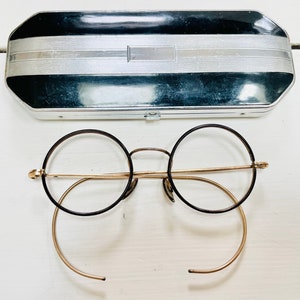 Vintage Patappi Round Eyeglasses Frames: Black & Gold Wire with Case